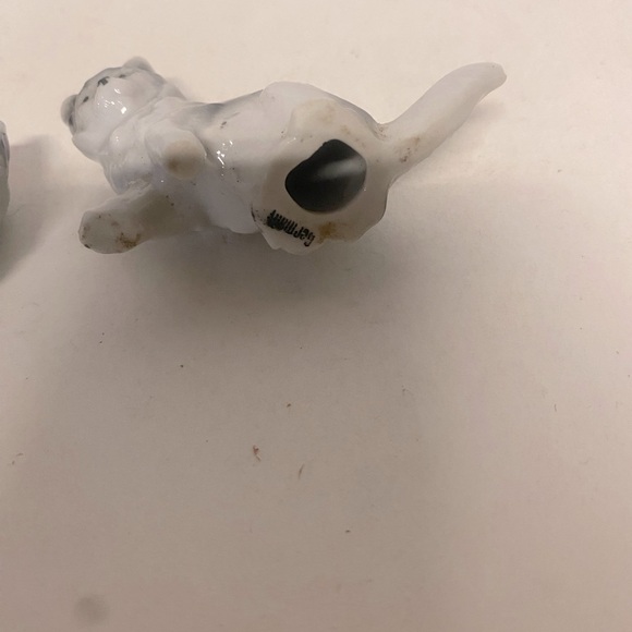 Set of Two Germany Porcelain Ceramic Grey & Black Cat Figurines. - Picture 8 of 12